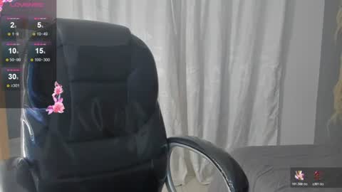 Liam online show from 07-07-26, 07:23