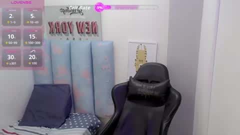 LIAM online show from 06-18-26, 04:24