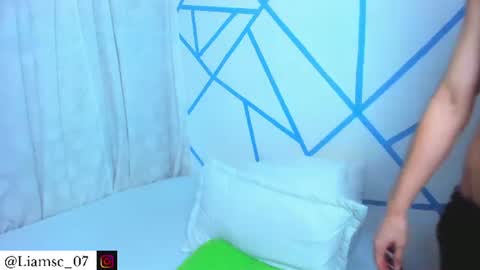 Liam scott77 online show from 07-08-26, 12:37