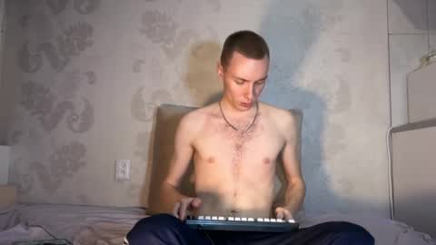 Snapshot of liam_shadow chatting on 05-31-26, 09:05 Liam Shadow online show from 05-31-26, 09:05