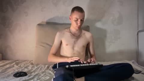 Snapshot of liam_shadow chatting on 06-27-26, 11:15 Liam Shadow online show from 06-27-26, 11:15