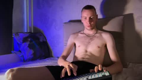 Snapshot of liam_shadow chatting on 06-29-26, 10:15 Liam Shadow online show from 06-29-26, 10:15