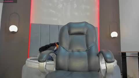 Snapshot of liam_walk chatting on 03-11-26, 07:53 Liam online show from 03-11-26, 07:53