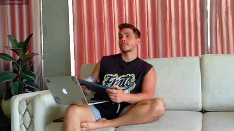 Liam online show from 07-30-26, 09:47