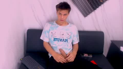 liam_york online show from 03-30-26, 08:26