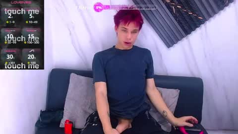 liam_york online show from 04-23-26, 02:35