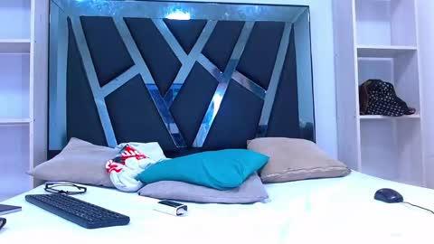 liam_york online show from 04-29-26, 04:55