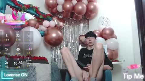 Liam  online show from 02-16-26, 07:10