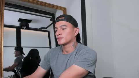 LiamDeep online show from 10-02-25, 06:26