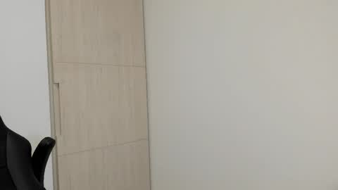 Liam online show from 02-17-26, 04:42