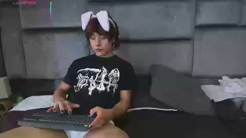 LIam online show from 03-11-26, 07:53