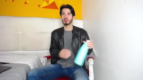 Snapshot of liamluxe chatting on 01-10-25, 12:15 LiamLuxe online show from 01-10-25, 12:15