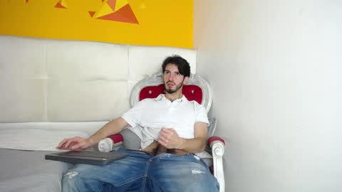 Snapshot of liamluxe chatting on 01-11-25, 03:20 LiamLuxe online show from 01-11-25, 03:20