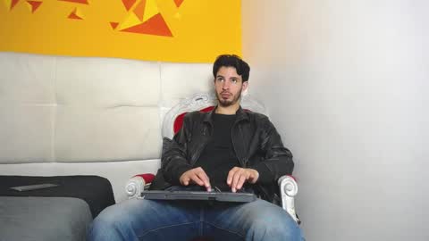 Snapshot of liamluxe chatting on 03-03-25, 03:42 LiamLuxe online show from 03-03-25, 03:42