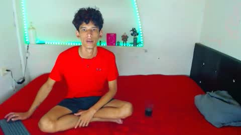 LIAM  KAI online show from 04-26-26, 03:37