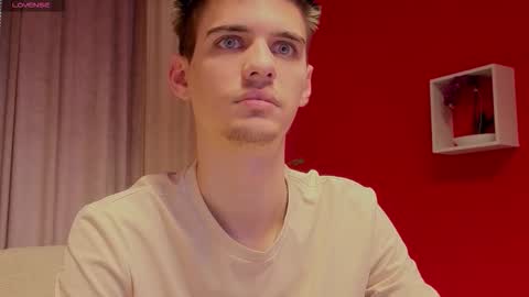 Snapshot of liammerci chatting on 11-12-25, 06:58 liammerci online show from 11-12-25, 06:58