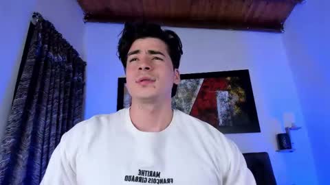 liamwyatt_ online show from 11-05-25, 05:18