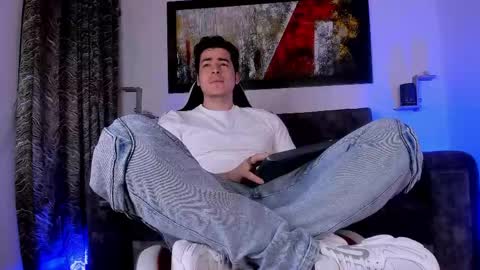 liamwyatt_ online show from 06-06-26, 03:33