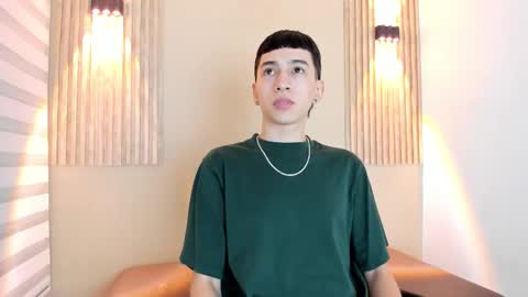 Snapshot of lian_cameron chatting on 02-05-26, 03:55 lian_cameron online show from 02-05-26, 03:55