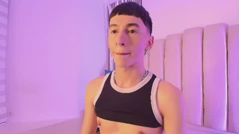 lian_cameron online show from 06-22-26, 03:36