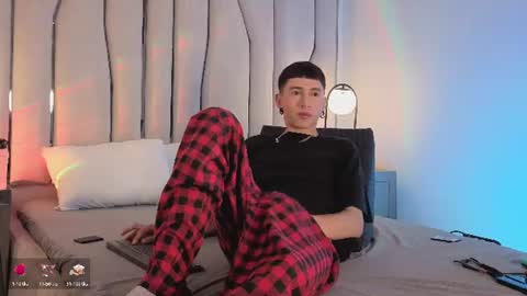 lian_cameron online show from 06-25-26, 04:12