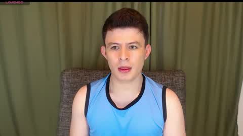 Snapshot of lian_eathan chatting on 11-10-25, 07:46 lian_eathan online show from 11-10-25, 07:46