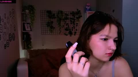 Li online show from 05-25-26, 09:04