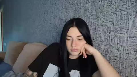 Snapshot of liana_diva chatting on 06-09-26, 02:39 liana_diva online show from 06-09-26, 02:39