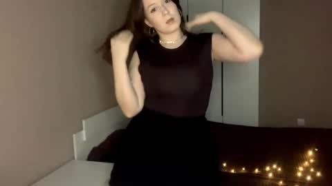 Sofia online show from 03-31-26, 04:18