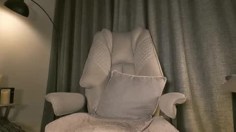 lianewhite online show from 02-25-26, 12:20