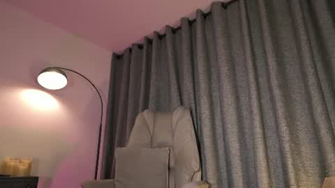 lianewhite online show from 06-24-26, 12:09