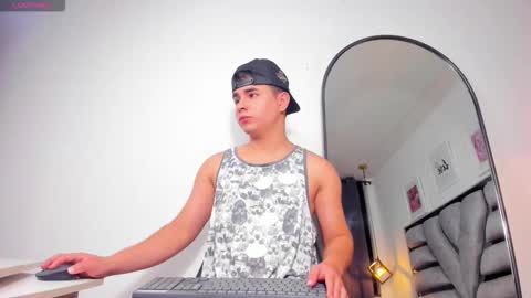 lianfox_ online show from 02-18-26, 12:34