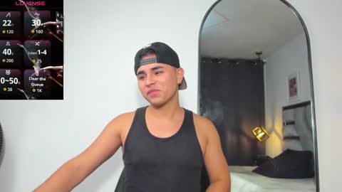 lianfox_ online show from 06-20-26, 01:14