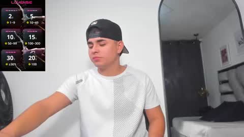 lianfox_ online show from 06-23-26, 12:36
