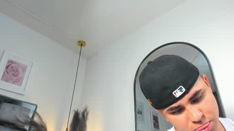 lianfox_ online show from 07-14-26, 12:22