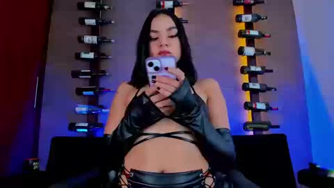 Snapshot of liaowen__ chatting on 09-17-25, 01:24 MISTRESS LIA online show from 09-17-25, 01:24