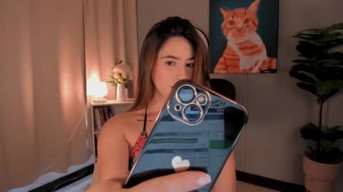 Lia online show from 10-21-25, 12:06