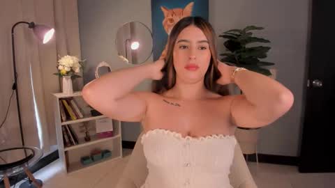 Lia online show from 02-20-26, 01:33