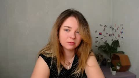 Liara online show from 04-21-26, 06:52