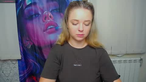 Liara online show from 06-25-26, 05:34