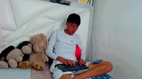 LIAR online show from 04-23-26, 03:08