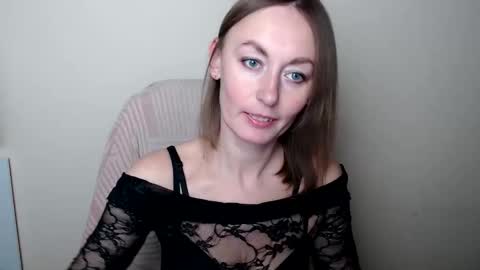 Lia online show from 03-20-26, 11:59