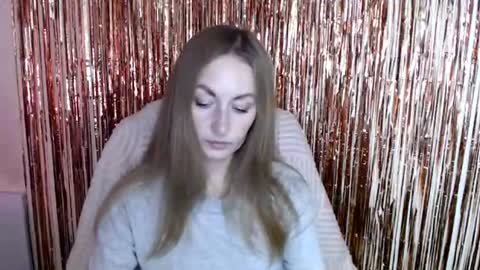 Lia online show from 07-19-26, 12:20