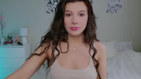Snapshot of liasexyashell chatting on 05-27-26, 12:13 Lia online show from 05-27-26, 12:13