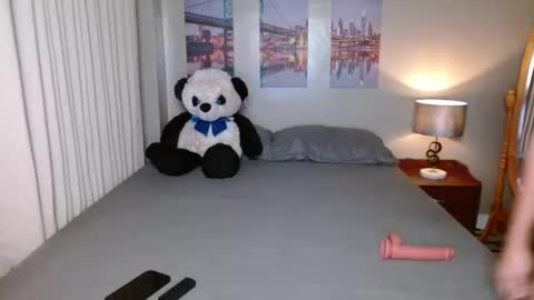 Snapshot of liayanah_ chatting on 12-01-25, 06:13 Liayanah online show from 12-01-25, 06:13