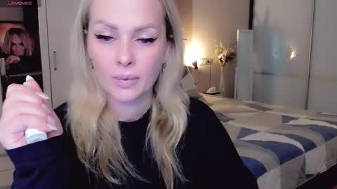 Libby online show from 10-22-25, 10:48