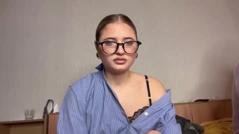 librelover online show from 11-25-25, 01:00