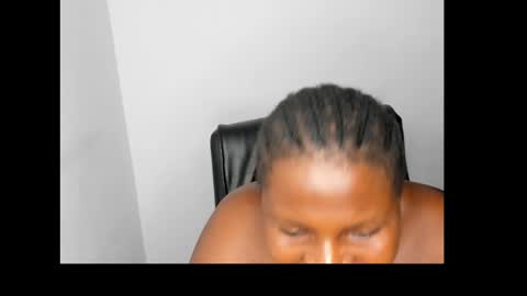 Snapshot of lick_pussyjuice chatting on 02-09-25, 11:36 kimani online show from 02-09-25, 11:36