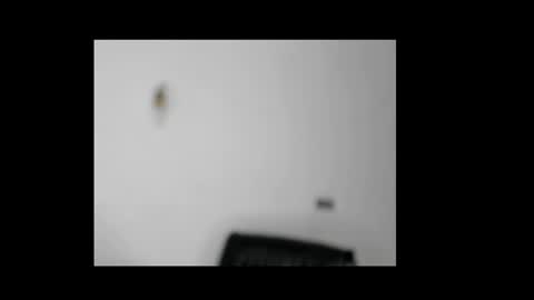 Snapshot of lick_pussyjuice chatting on 02-23-25, 08:11 kimani online show from 02-23-25, 08:11