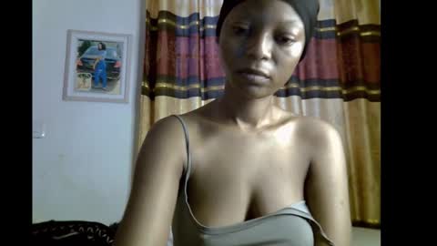 Snapshot of lickmefuckmex chatting on 12-17-25, 08:42 lickmefuckmex online show from 12-17-25, 08:42